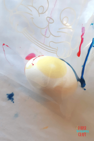Easter Egg Decorating in a bag (2)