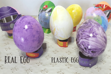 Plastic egg dye (2)