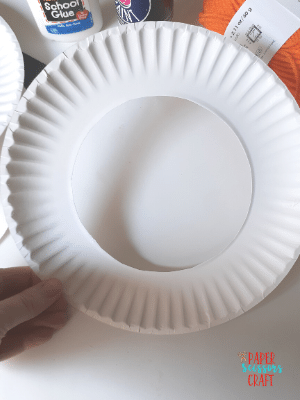White paper plate.