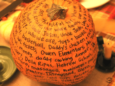 Decorate pumpkins with kids (1)-min