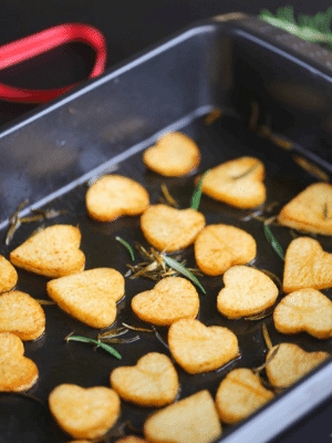 Heart Shaped Valentine's Day Food-roasted potatos-min
