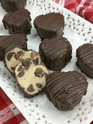 Heart Shaped Valentine's Day Food-truffles-min