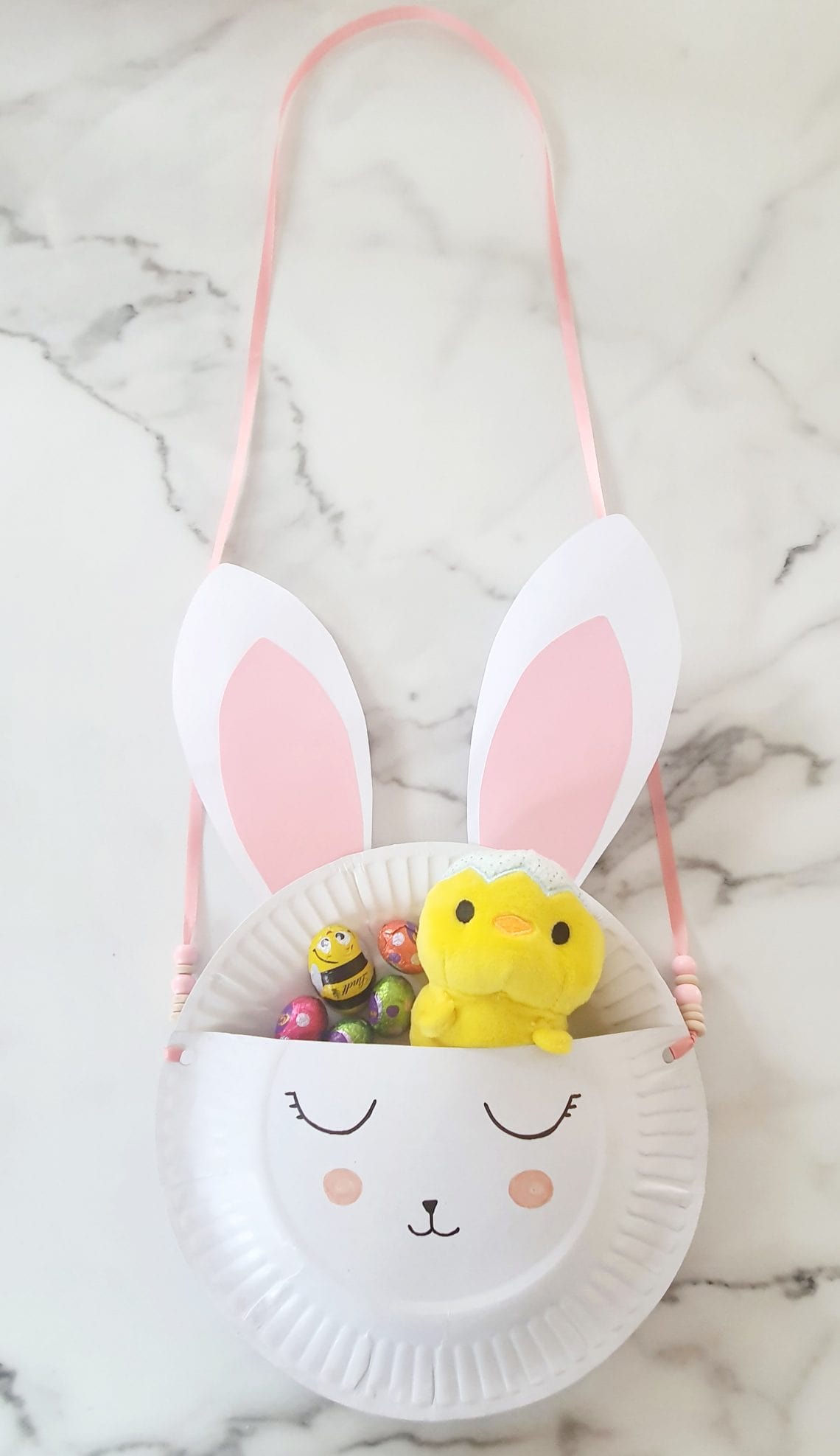 Paper plate bunny with pocket craft.